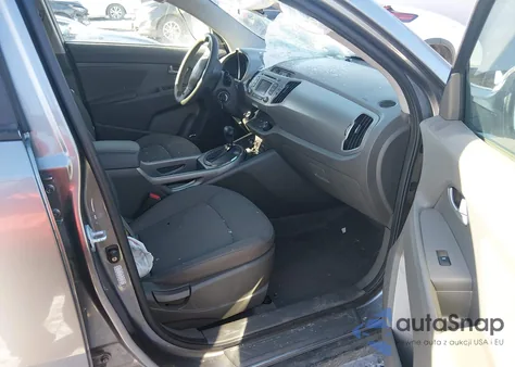 2013 Kia Sportage Lx z USA, uszkodzony, nr VIN KNDPBCA23D7387876